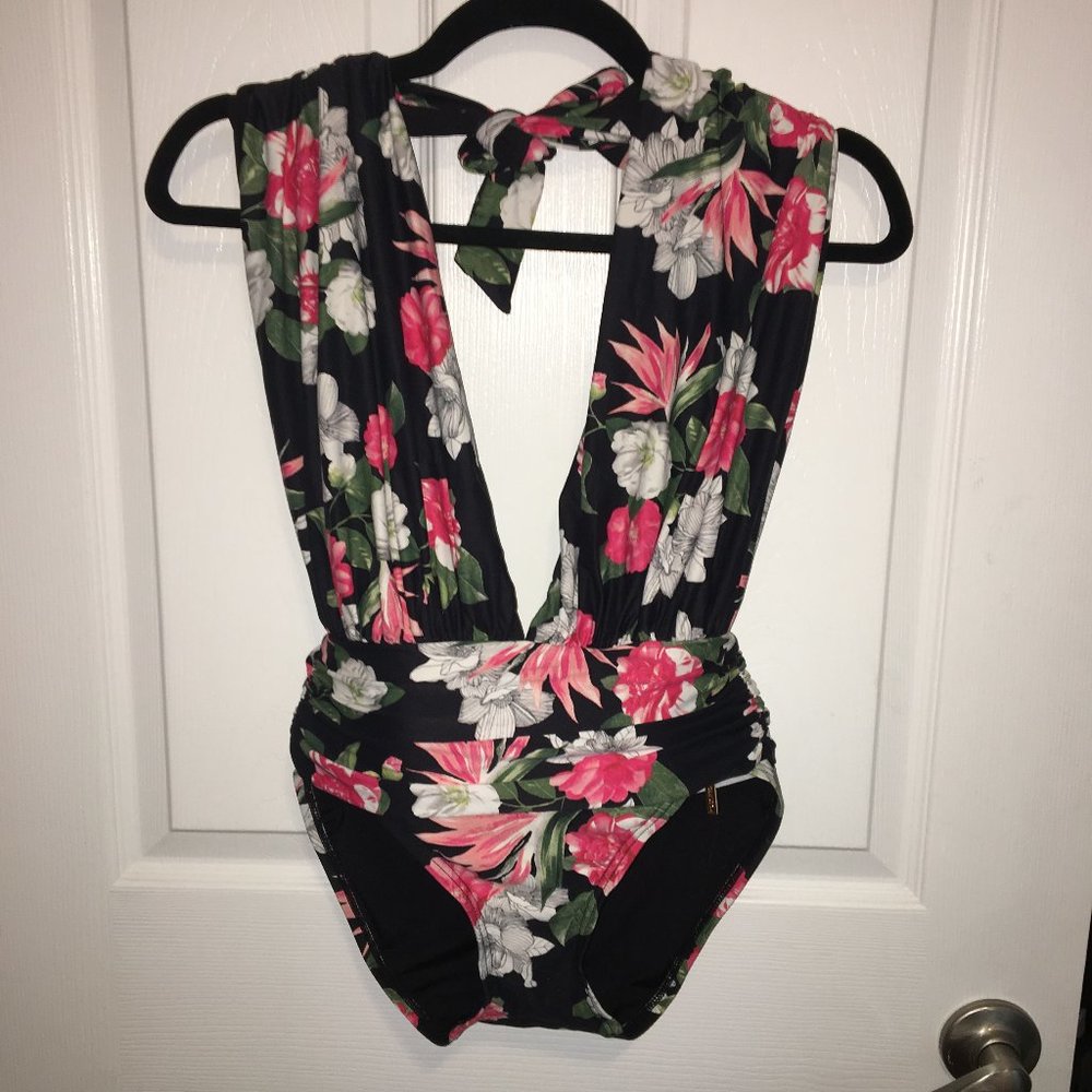 Vincent Camuto Floral One Piece Bathing Suit